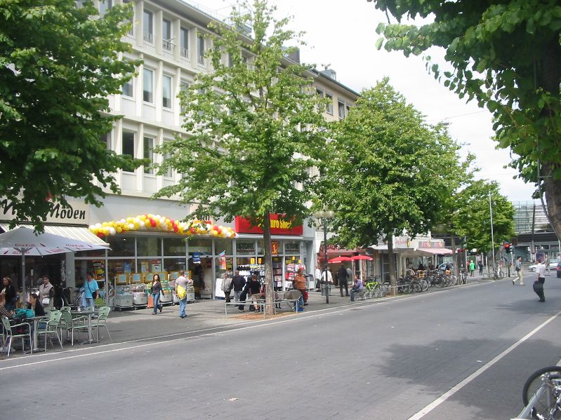In 1a-Lage der Fußgängerzone von Mönchengladbach